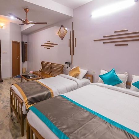 Hotel Sp Grand Karur  Bagian luar foto